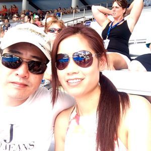 Meet your Posher, Hong